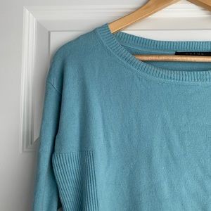 CYRUS Hi Low Sweater